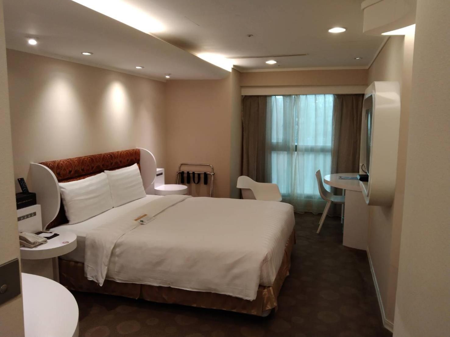 Ximen Airline Hotel Tchaj-pej Exteriér fotografie